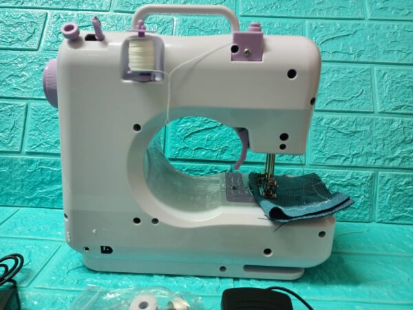 MAQUINA DE COSER PORTATIL MULTIFUNCIONAL SM-505I - Imagen 3