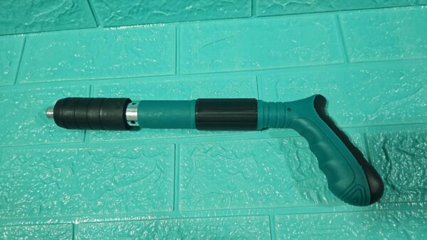 PISTOLA DE CLAVOS AJUSTABLE - Imagen 2