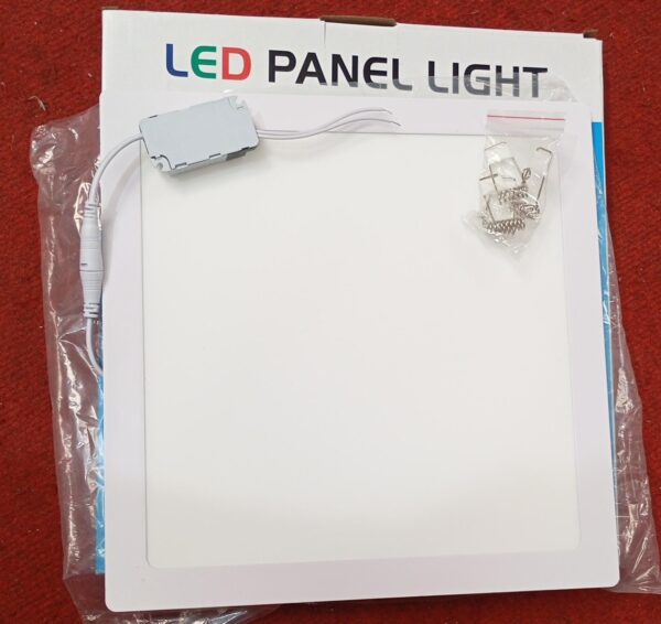 PANEL LED DE EMPOTRAR 24W CUADRADO - Imagen 4